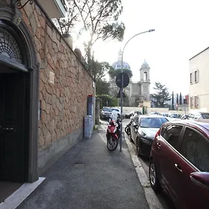 Ponte Milvio Terrace Apartment
