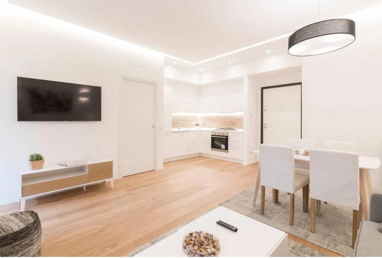 Lovely Flat In Piazza Morosini Apartment Rome Italy